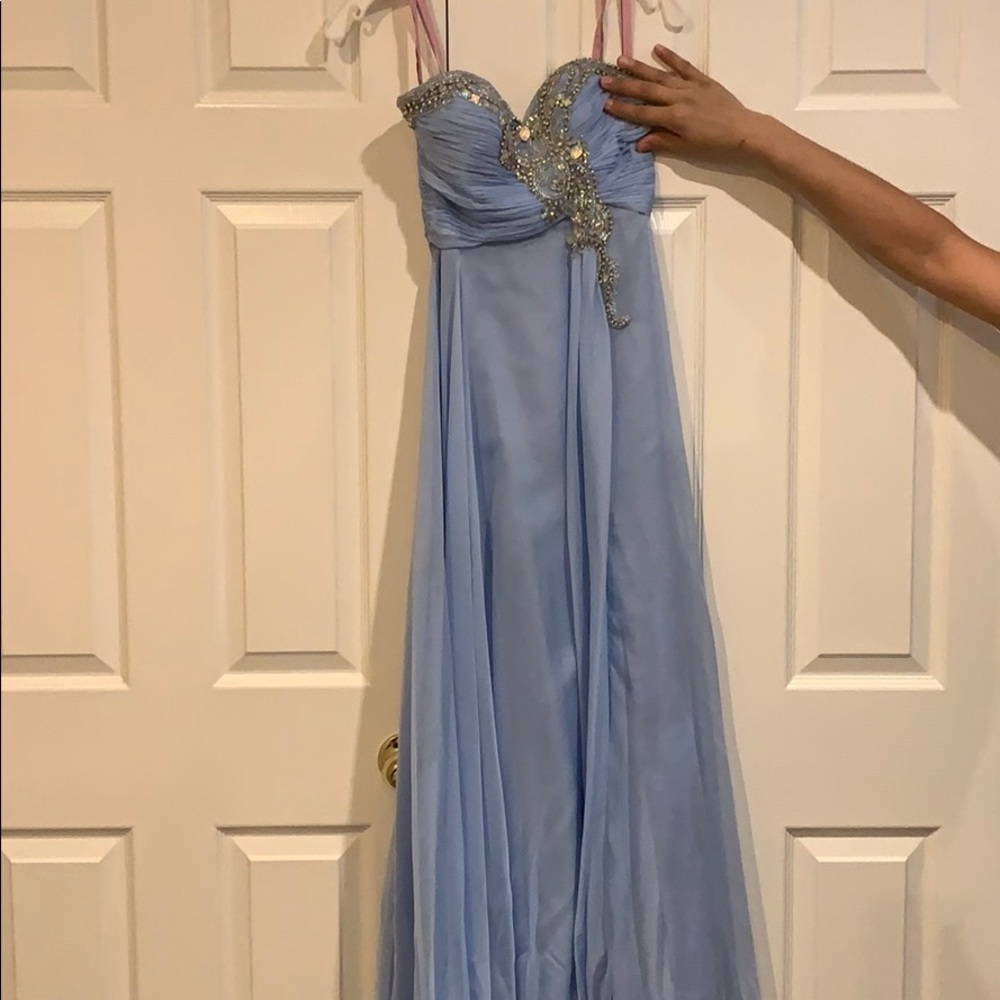 Size 2, strapless gown from Roxy. Worn once before